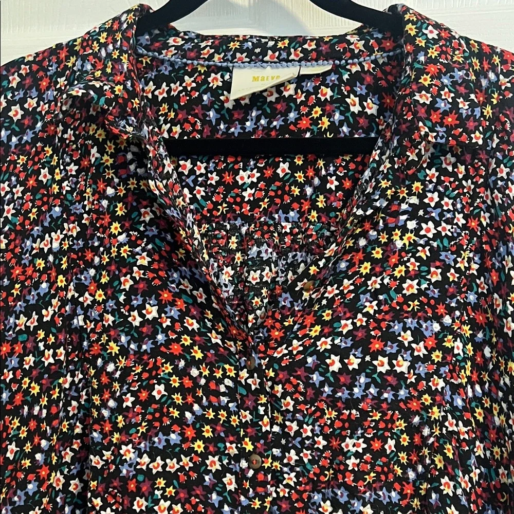 Anthopologie Black Floral V-Neck Ruffle Sleeve Blouse - Picture 2 of 4